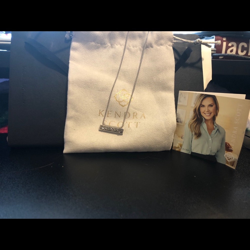 Kendra Scott Silver Necklace